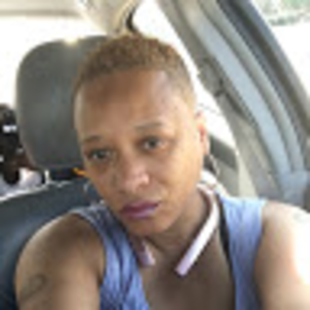 Meet your Posher, Yolanda